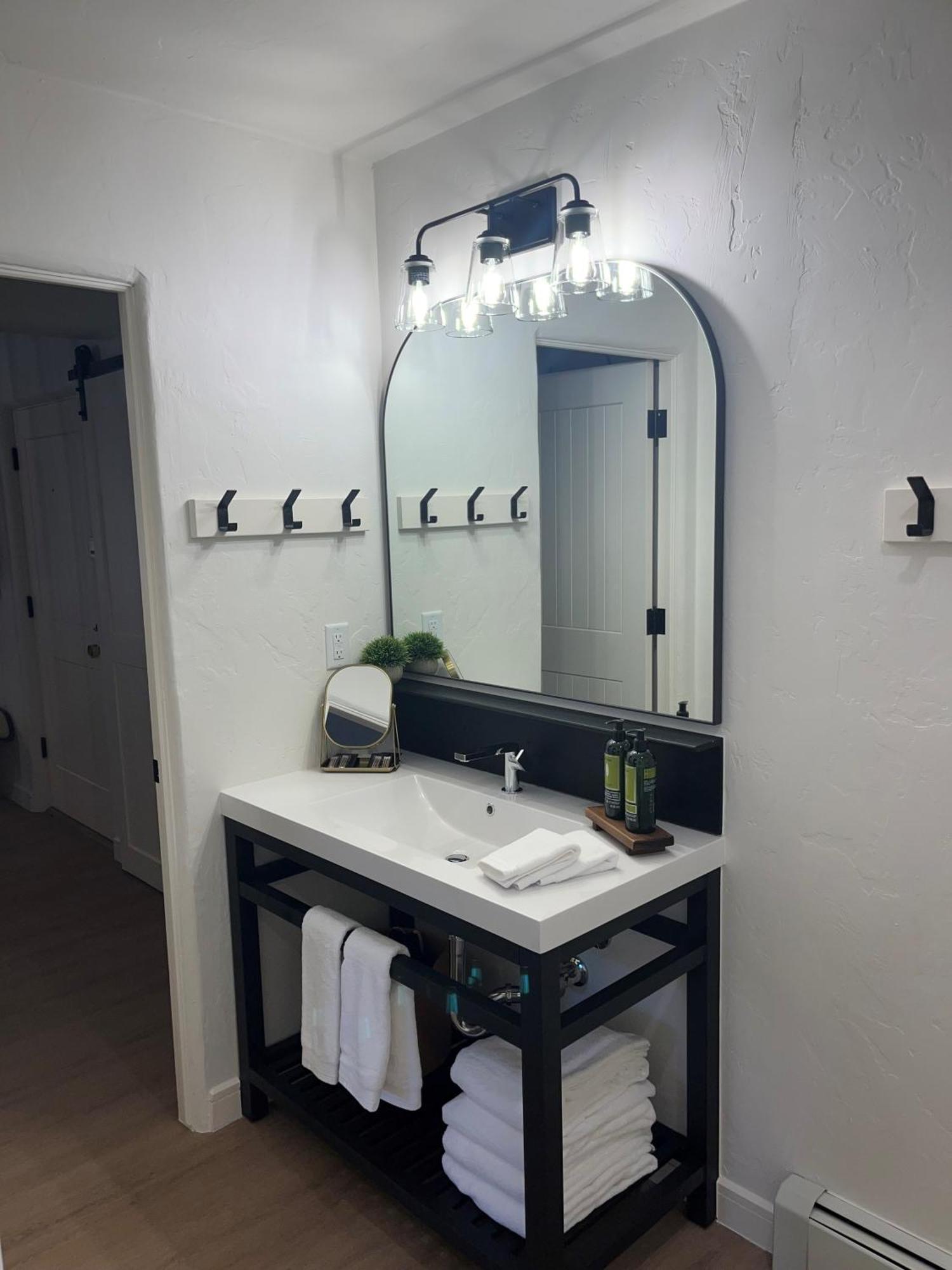 Eagle River Inn Minturn Room photo
